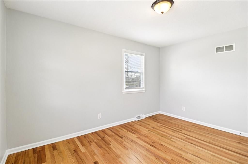 809 Mulberry Street — photo 24