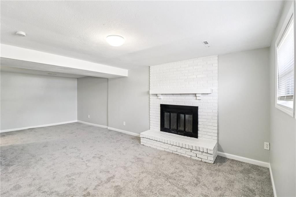 809 Mulberry Street — photo 30