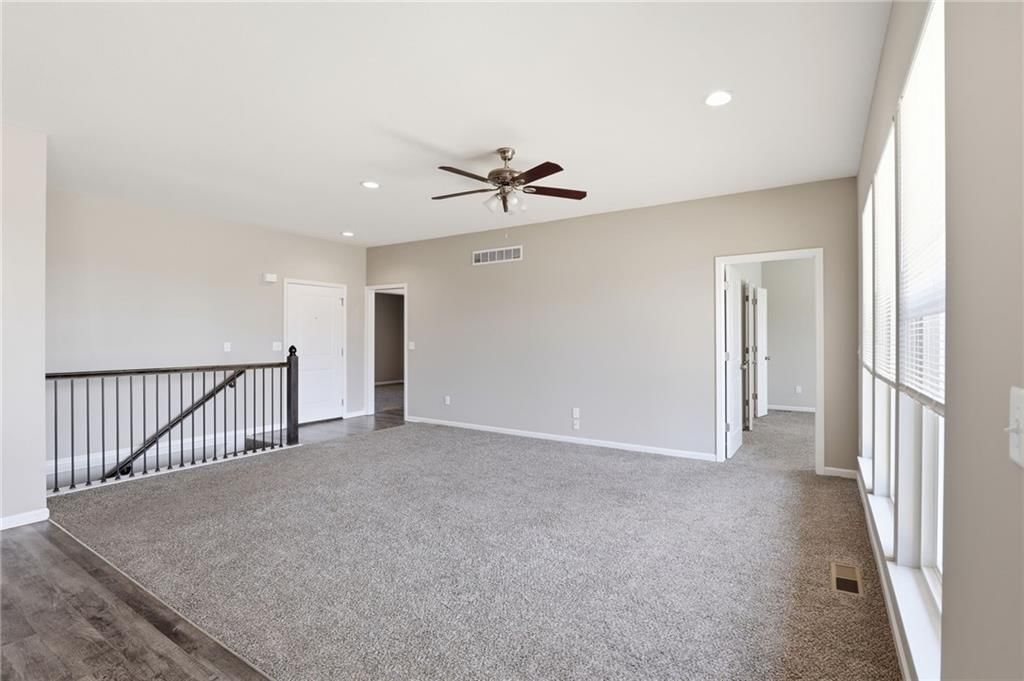 21801 Southcreek Road — photo 2