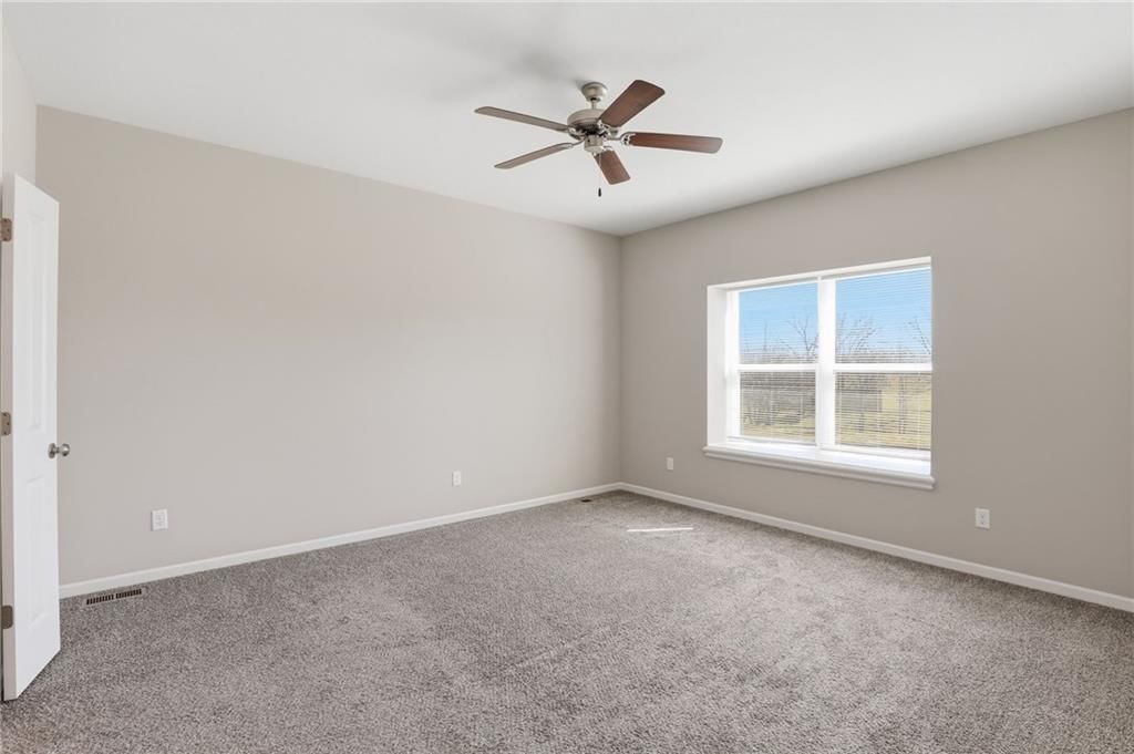 21801 Southcreek Road — photo 12