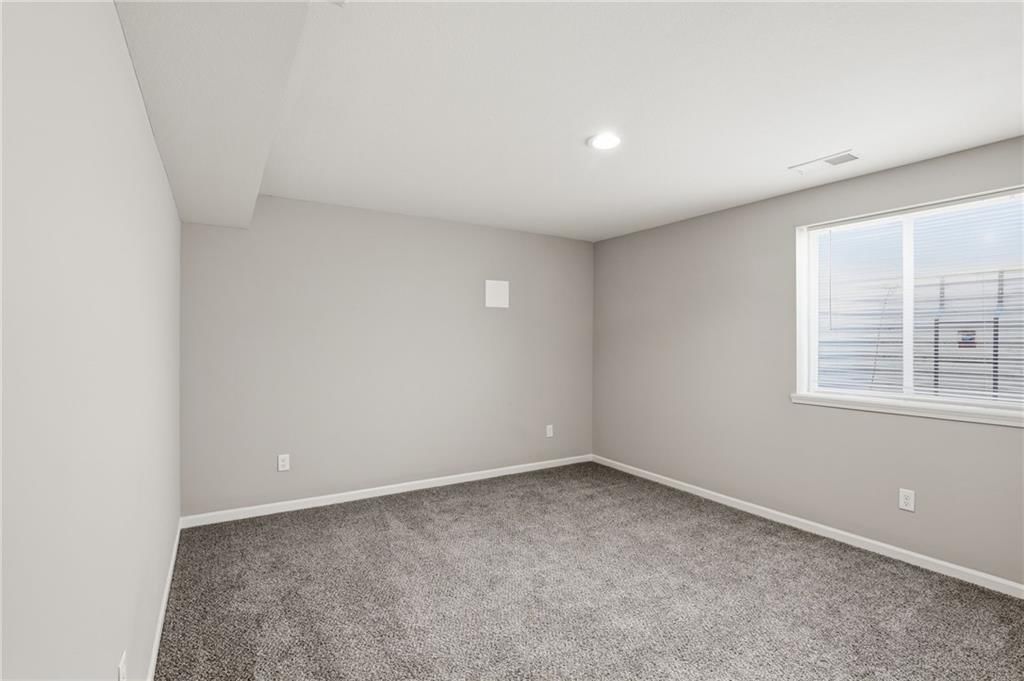 21801 Southcreek Road — photo 18