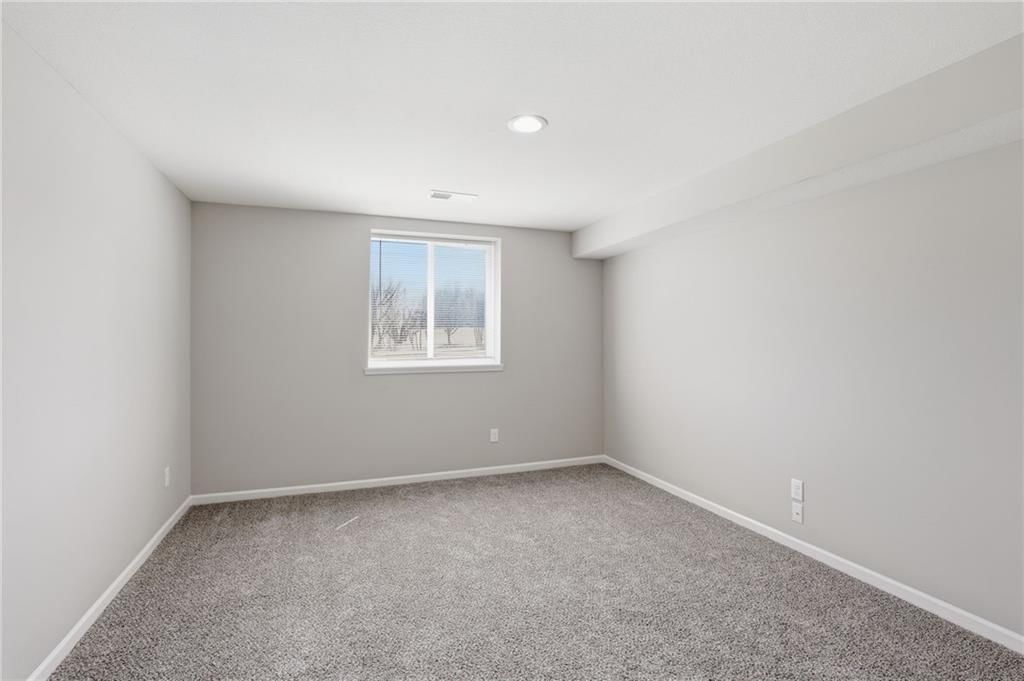 21801 Southcreek Road — photo 20
