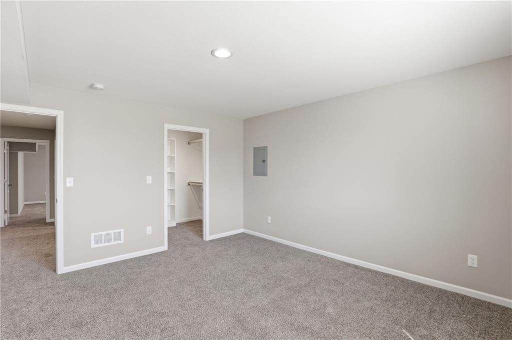 21801 Southcreek Road — photo 23
