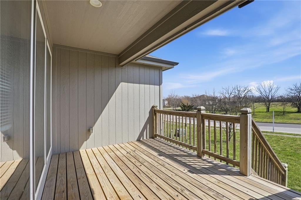21801 Southcreek Road — photo 35