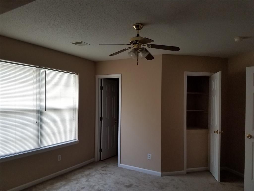 3936 Highland Avenue — photo 16