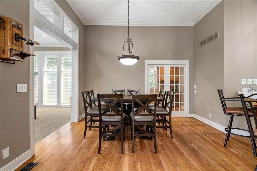 8709 Pine Street — photo 14