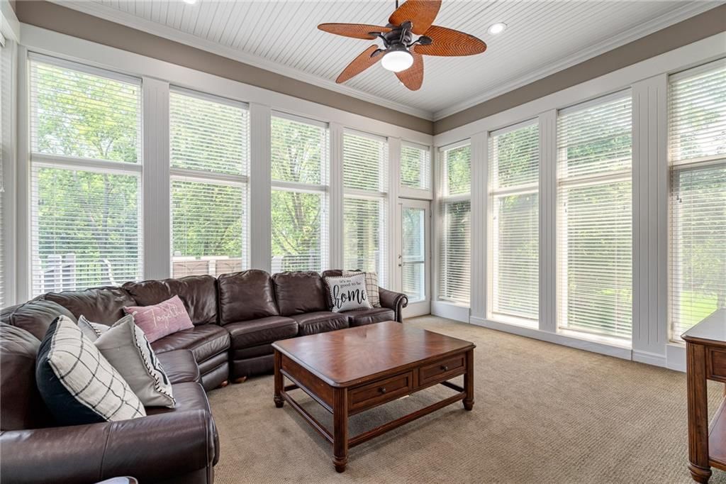 8709 Pine Street — photo 17