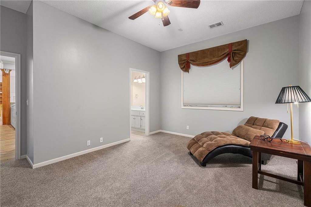 8709 Pine Street — photo 33