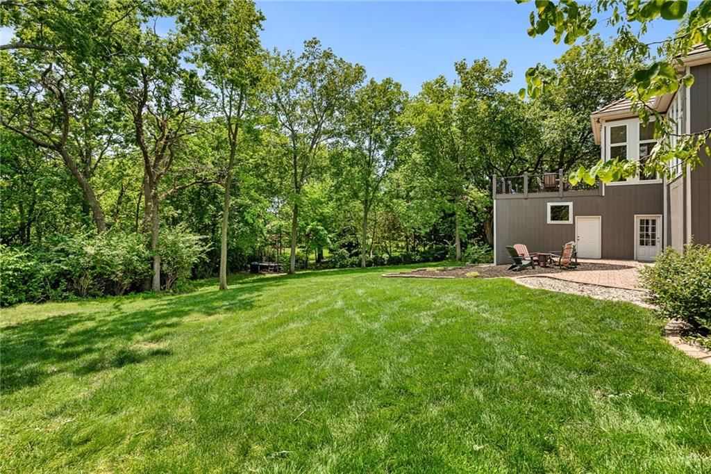 8709 Pine Street — photo 44