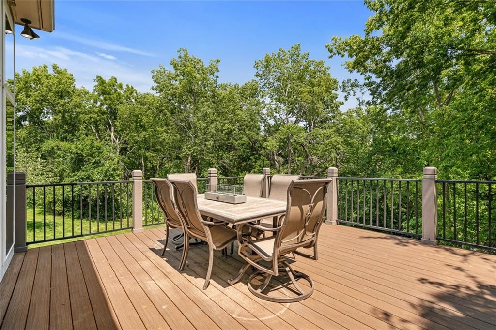 8709 Pine Street — photo 47