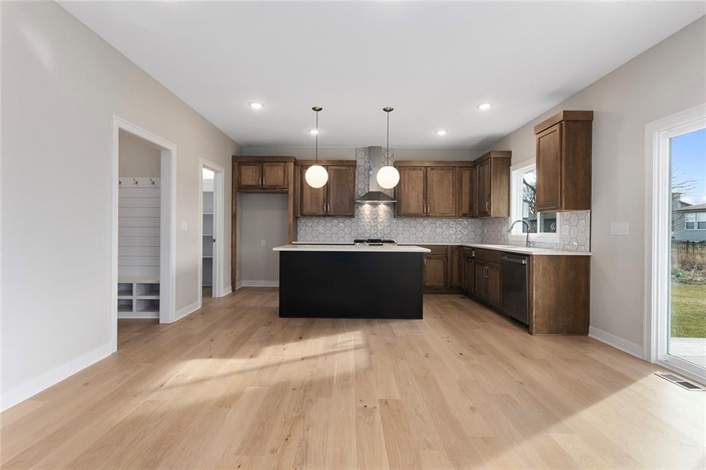 13305 W 179th Street — photo 24