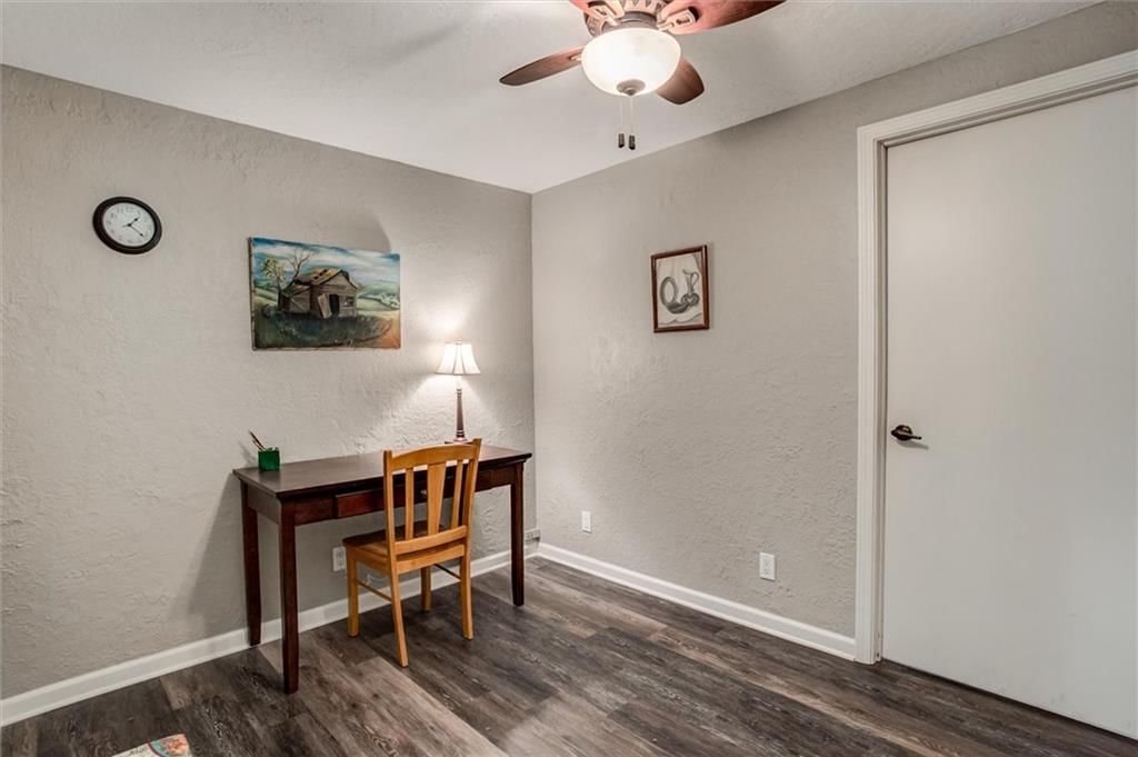 82 Beach Drive — photo 24