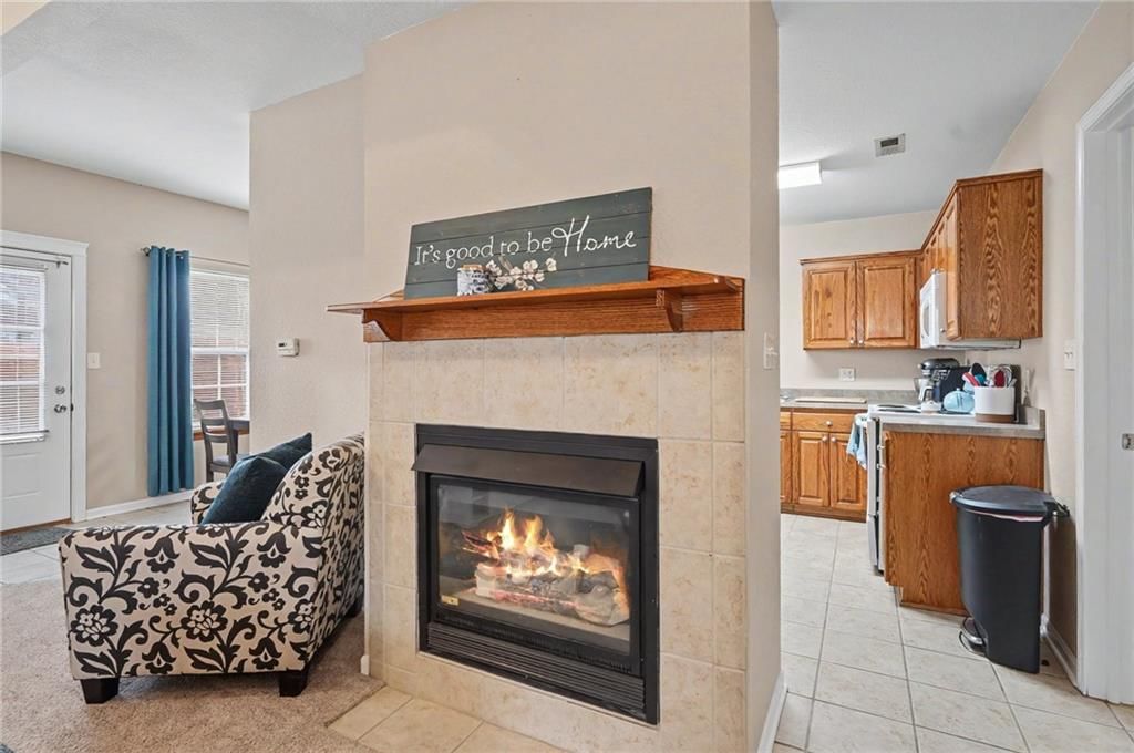 2343 Surrey Drive — photo 4