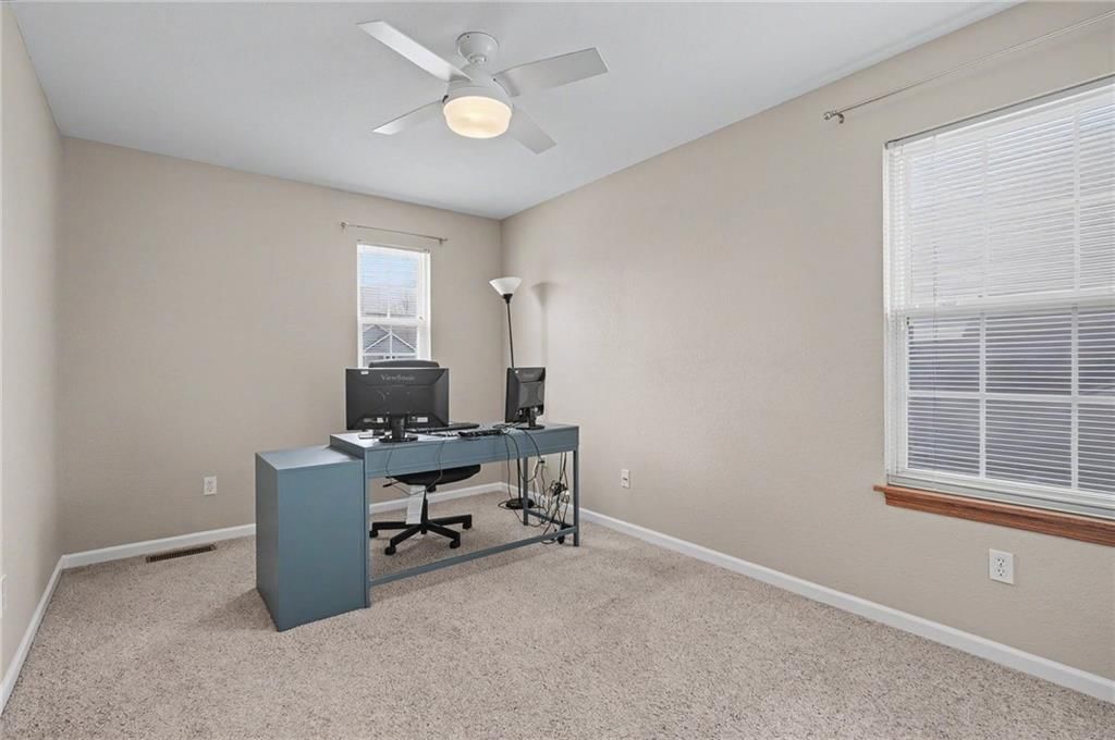 2343 Surrey Drive — photo 14