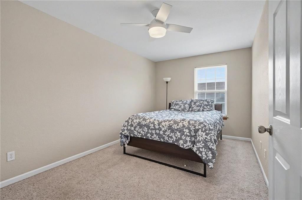 2343 Surrey Drive — photo 16