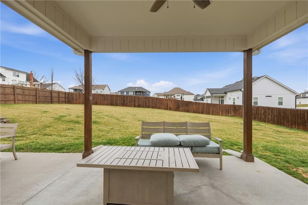 1806 NW Mya Court — photo 29