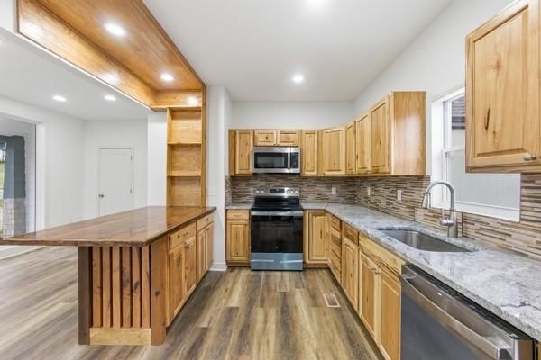 7801 STOVER Lane — photo 4