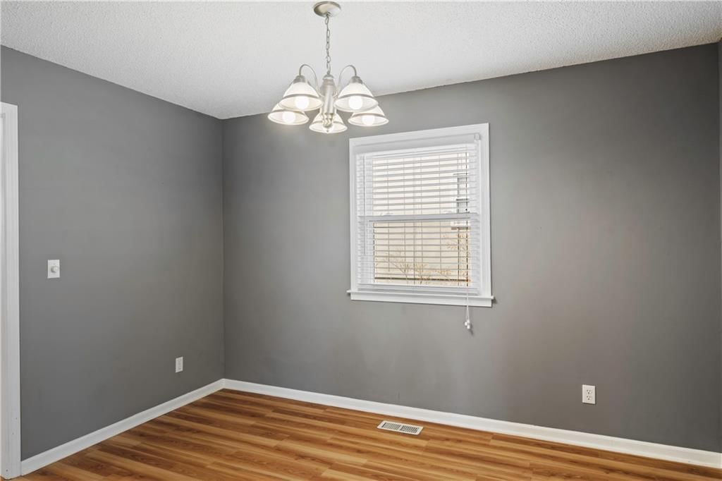 6435 Greenwood Street — photo 7