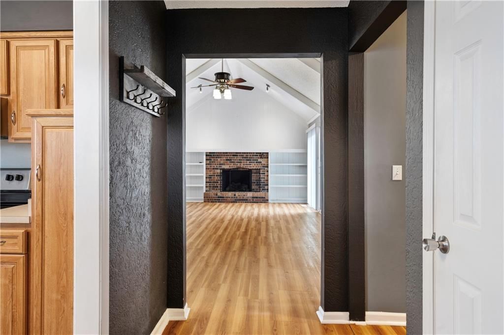 6435 Greenwood Street — photo 19