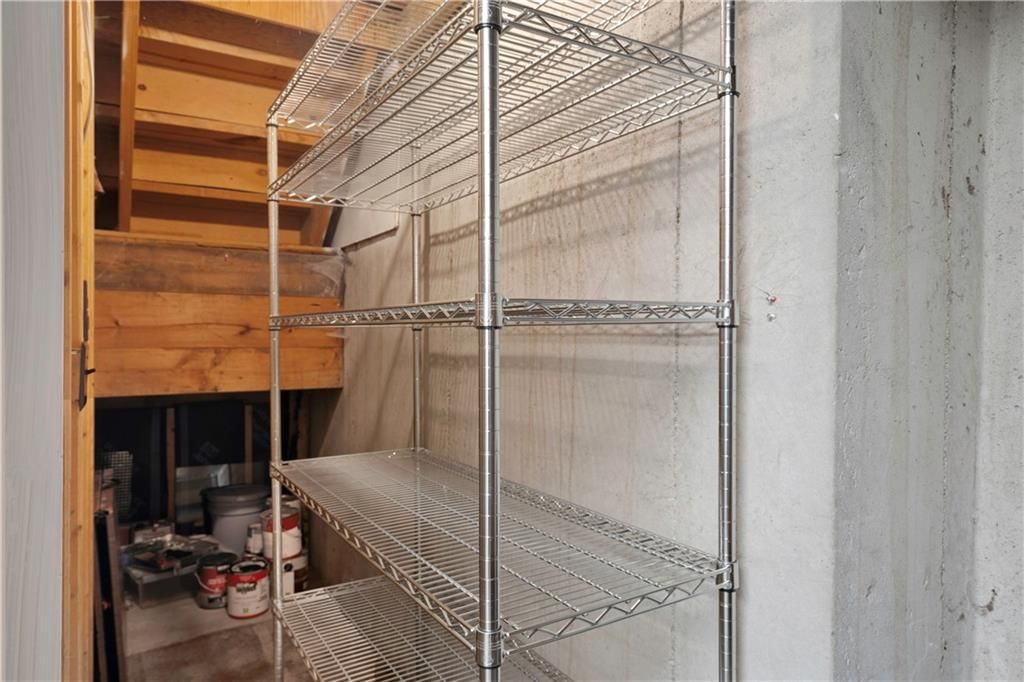 6435 Greenwood Street — photo 32