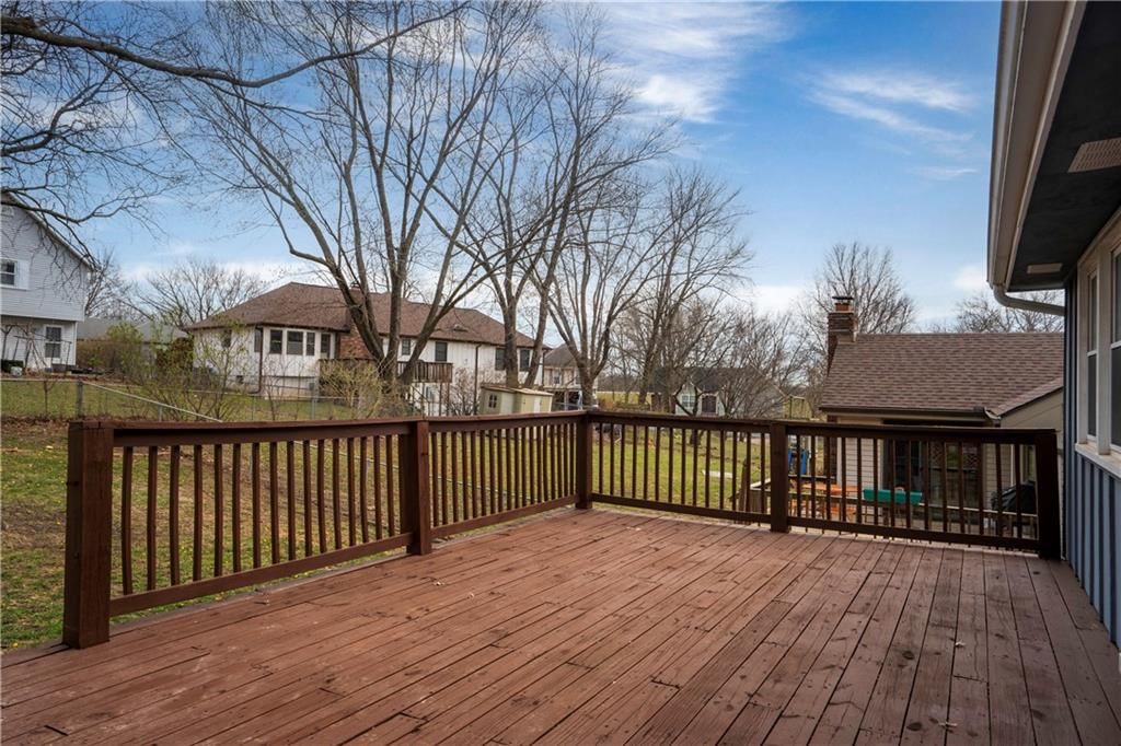6435 Greenwood Street — photo 34