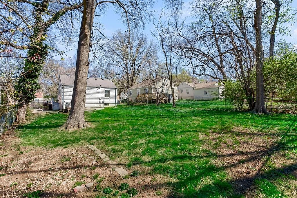 707 W 86TH Street — photo 28