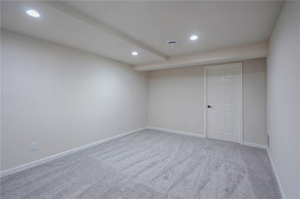 804 Parma Way — photo 30