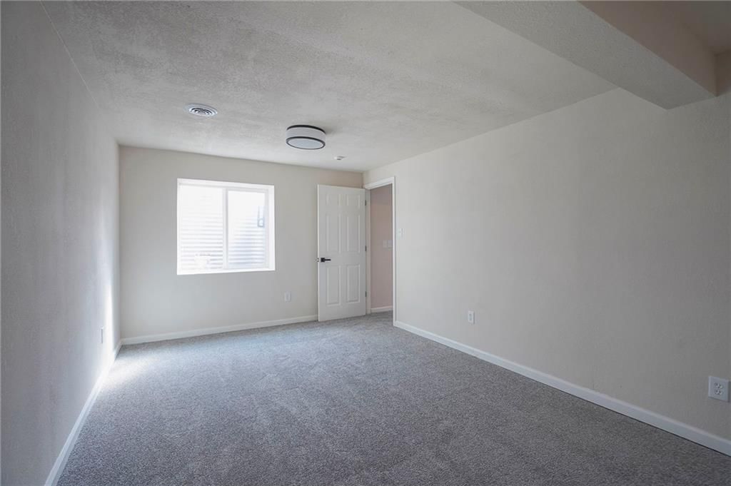 804 Parma Way — photo 33