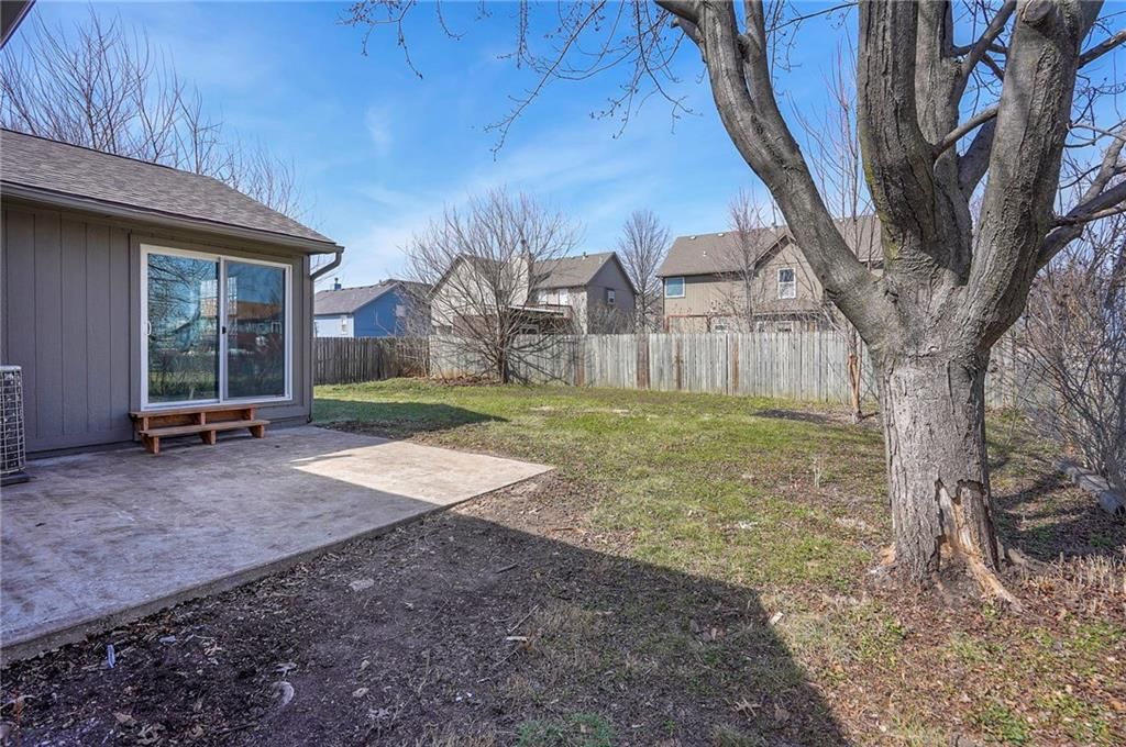 804 Parma Way — photo 34