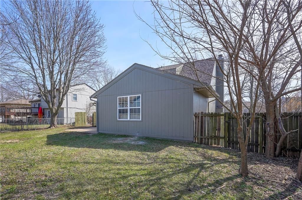 804 Parma Way — photo 36