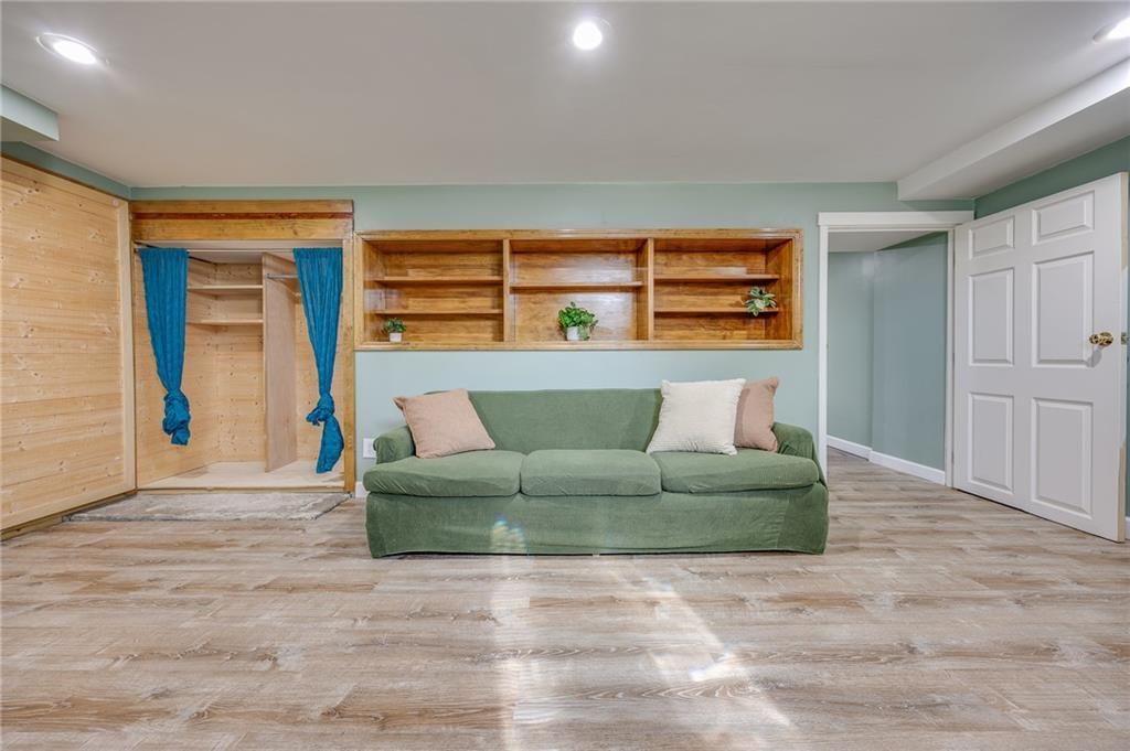 415 Illinois Street — photo 30
