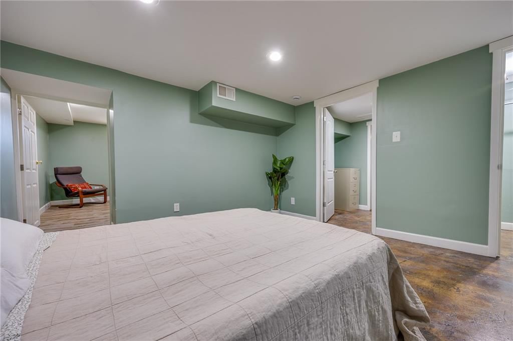 415 Illinois Street — photo 34