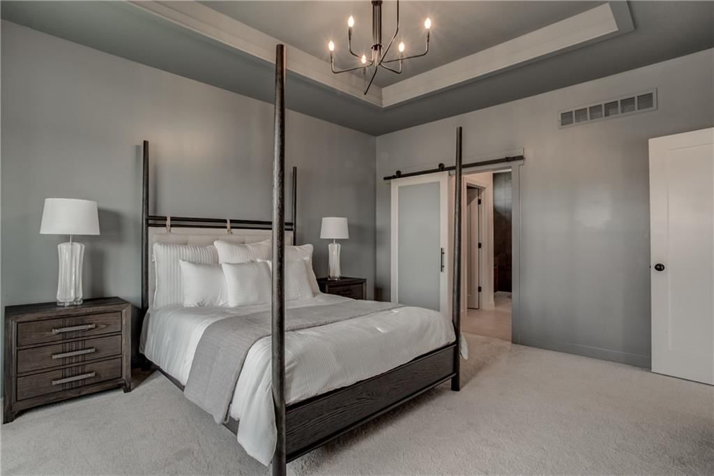2604 NE Crestview Street — photo 16