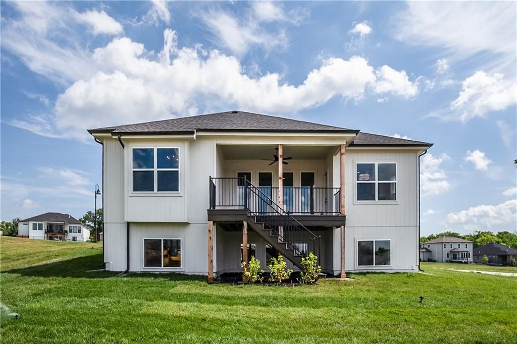 2604 NE Crestview Street — photo 19