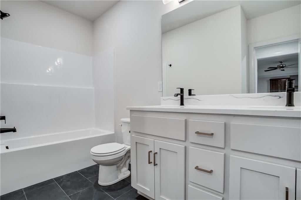 2604 NE Crestview Street — photo 28