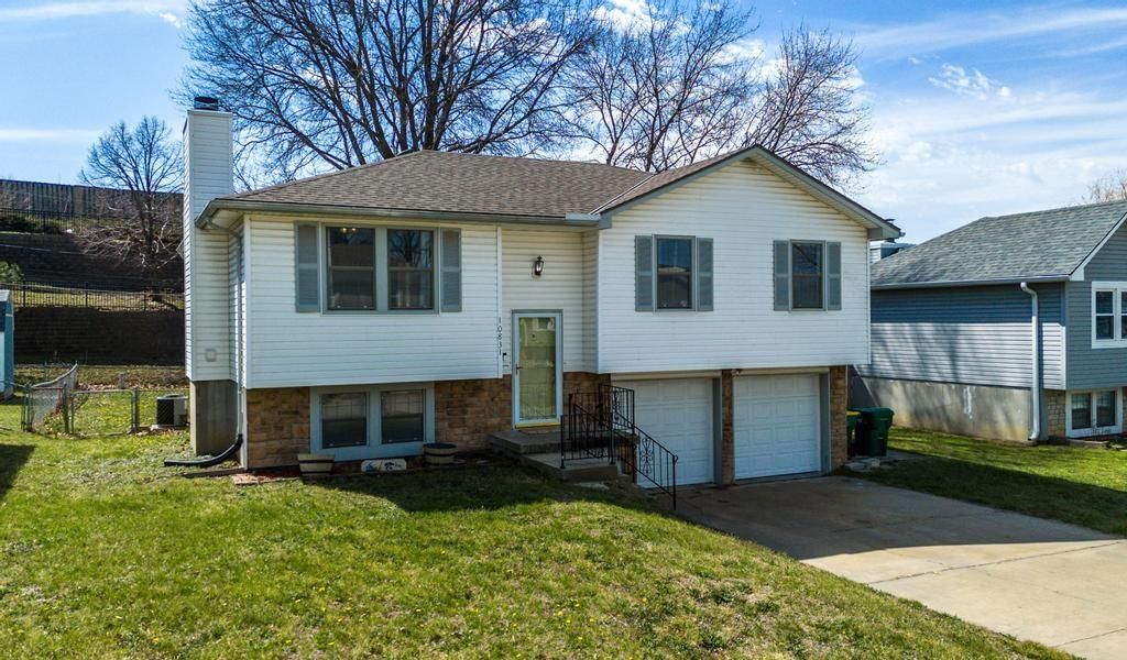 10831 Cleveland Avenue, Kansas City, KS