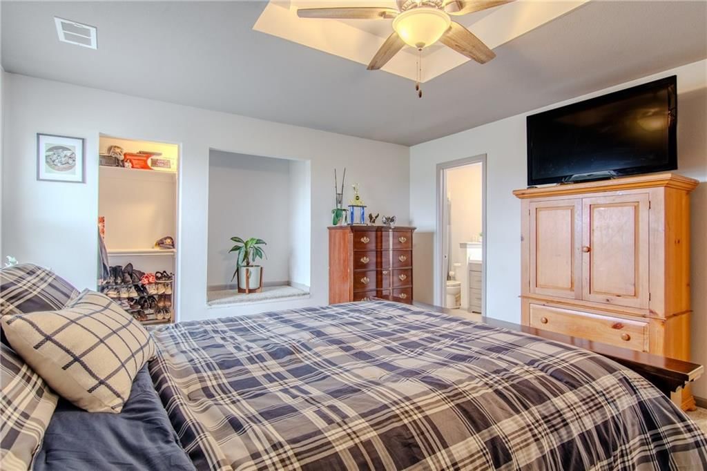 1001 Orchid Street — photo 15