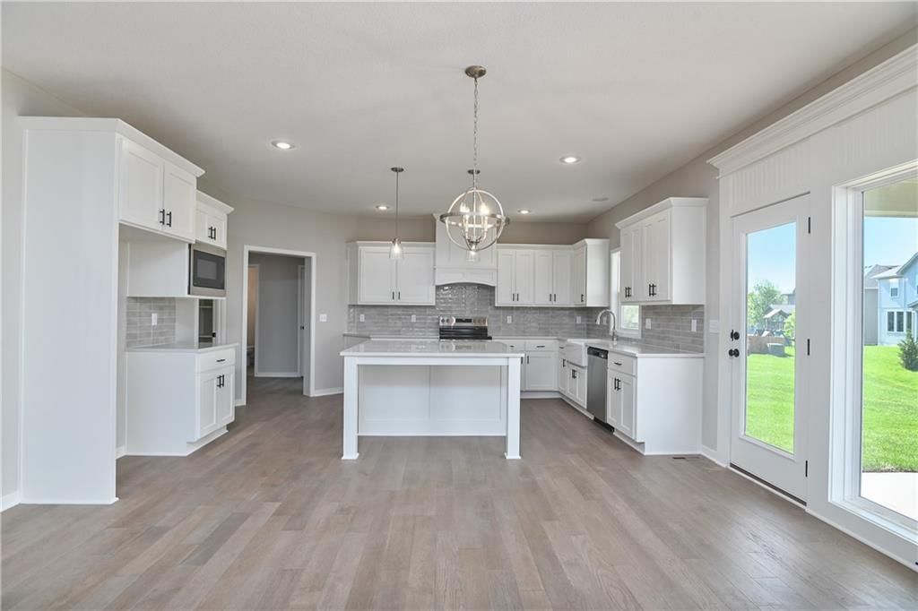 2673 W Park Street — photo 10