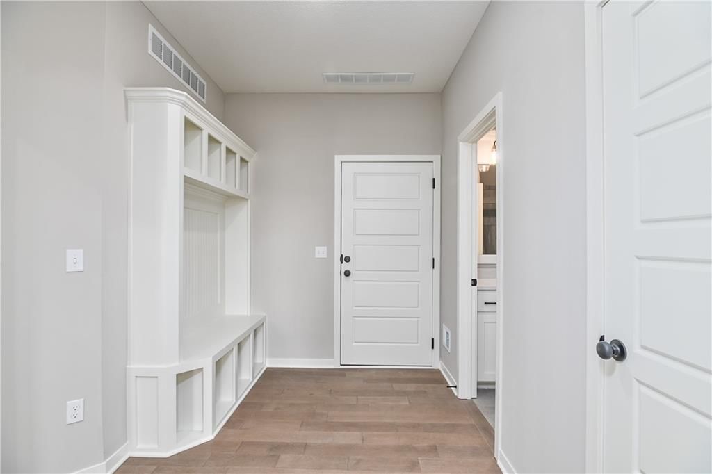 2673 W Park Street — photo 18
