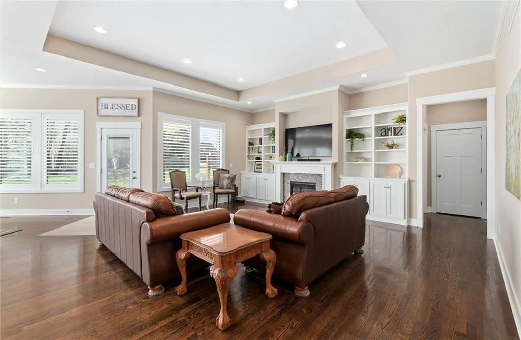 1637 SW Hedgewood Lane — photo 5