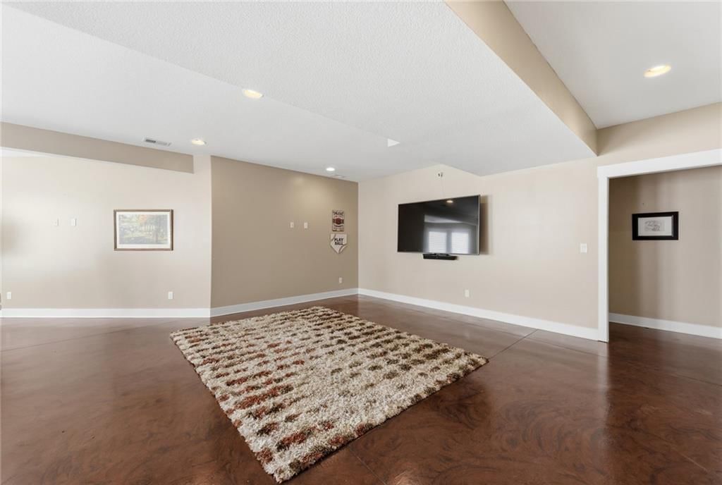 1637 SW Hedgewood Lane — photo 31