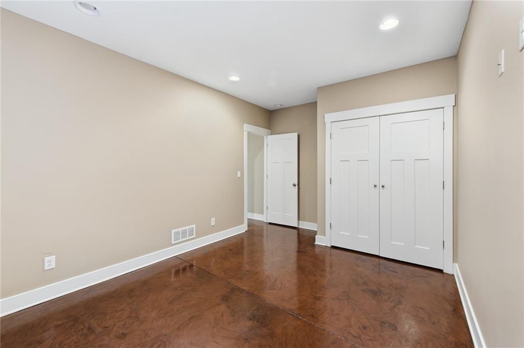 1637 SW Hedgewood Lane — photo 40