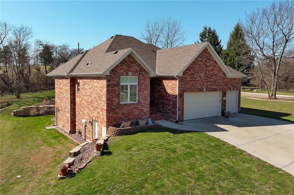 1637 SW Hedgewood Lane — photo 48