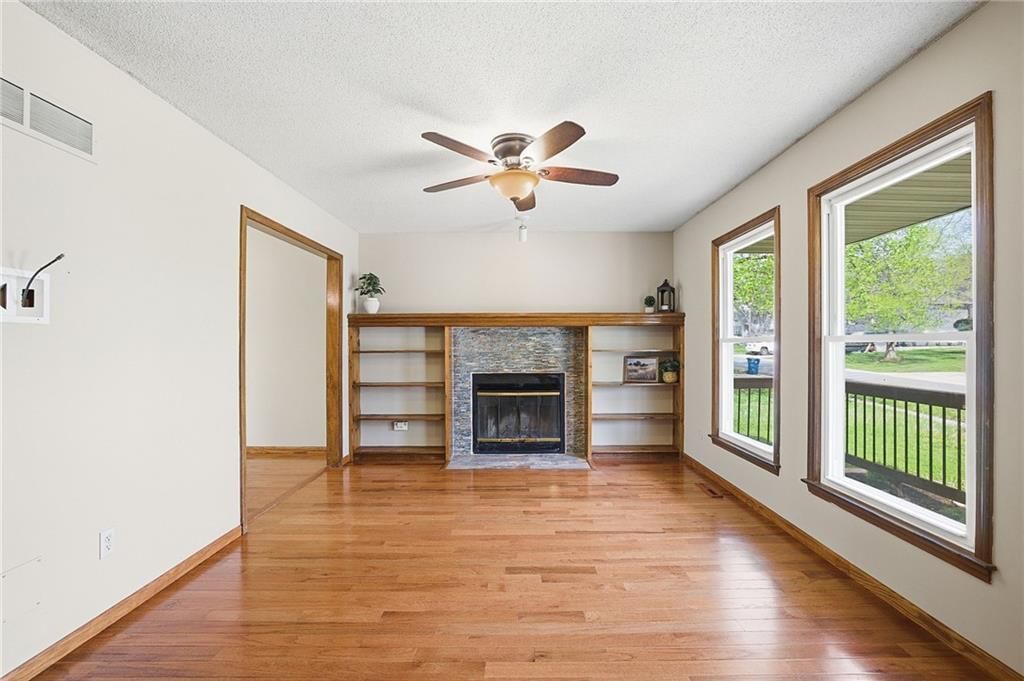 1901 NE Mckee Lane — photo 4
