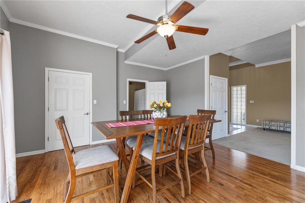 5239 Catalina Street — photo 11