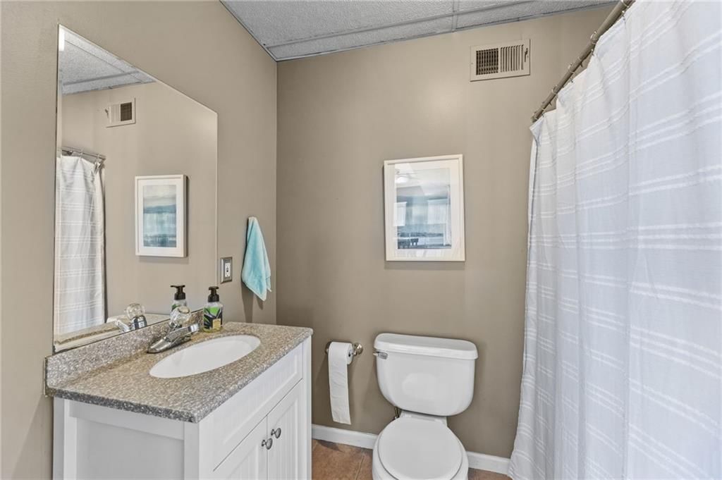 5239 Catalina Street — photo 12