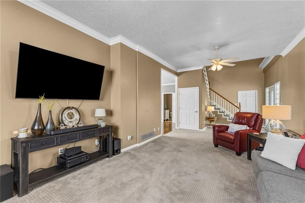 5239 Catalina Street — photo 17