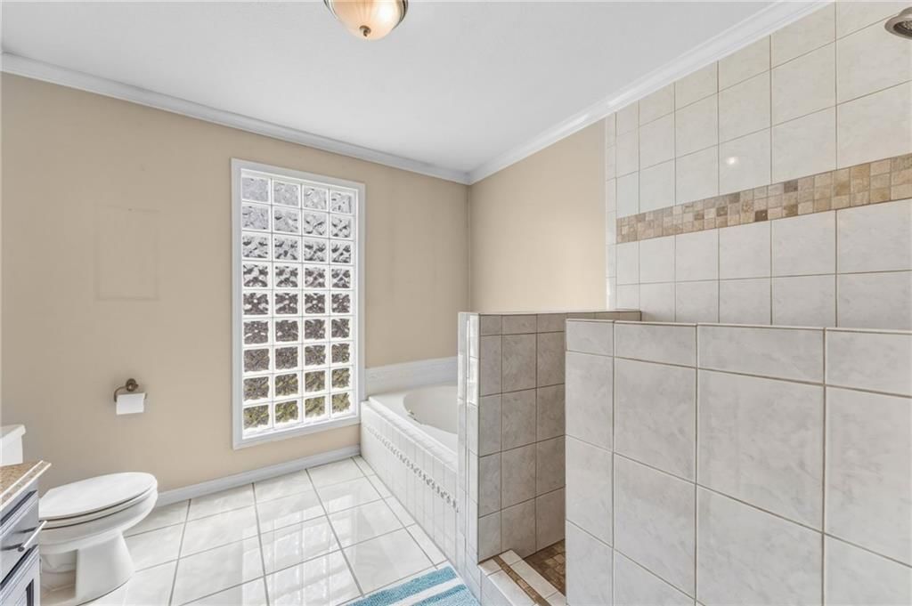 5239 Catalina Street — photo 23