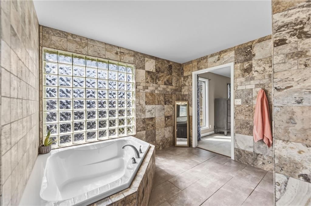 5239 Catalina Street — photo 31