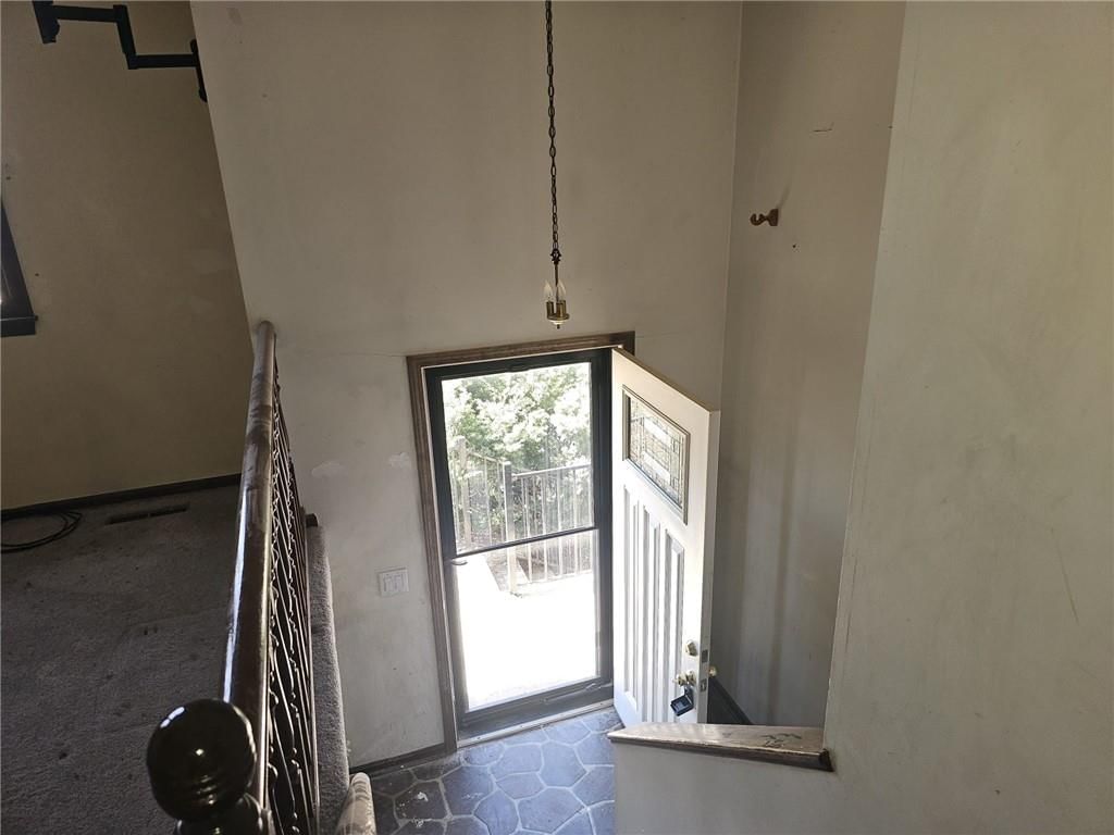 1632 S Kenwood Street — photo 2